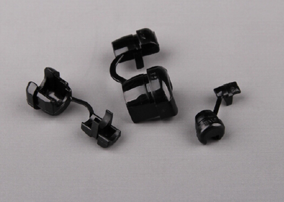 STRAIN RELIEF BUSHINGS